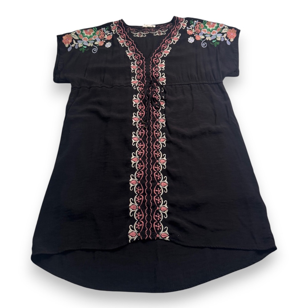 THML Tunic Top Embroidered Floral Boho V-Neck Top Drawstring Women Black M